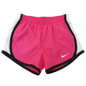 NIKE Tempo Shorts Size